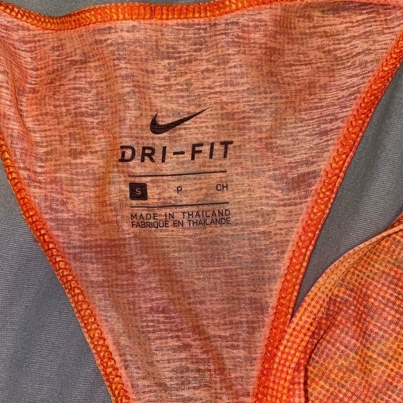 NWT Nike Racerback - Picture 5 of 5